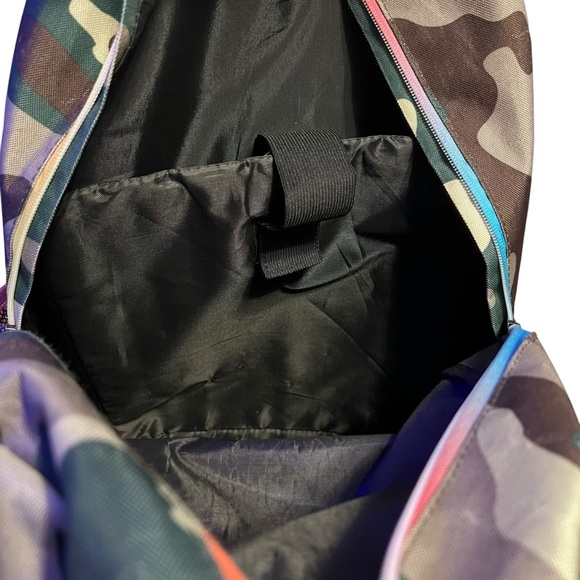 New Balance FLCC 2018 Camo Backpack Cross Country Championship - Picture 9 of 10